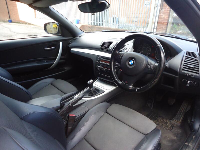 BMW 1 SERIES