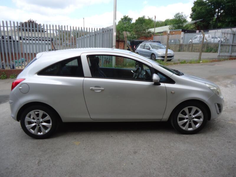 VAUXHALL CORSA
