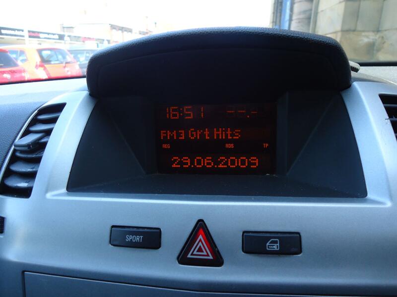 VAUXHALL ZAFIRA