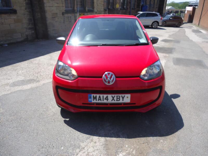 VOLKSWAGEN UP
