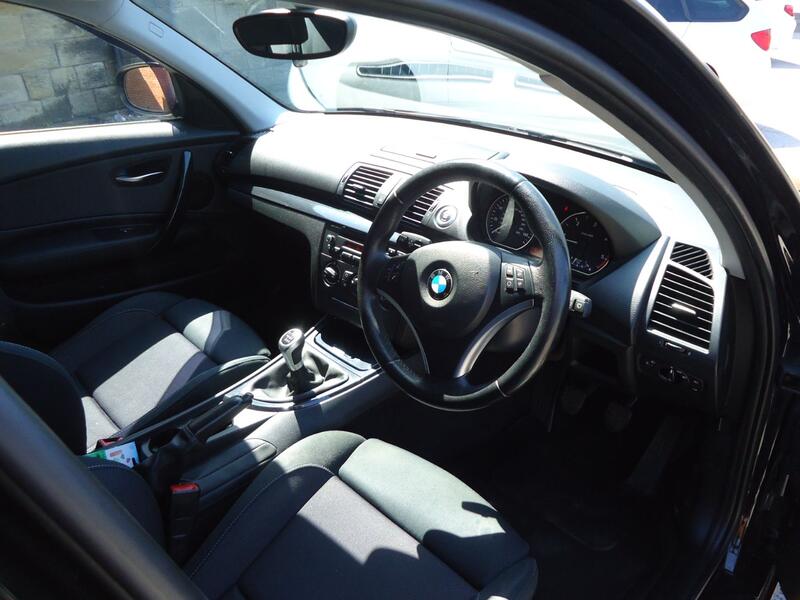 BMW 1 SERIES