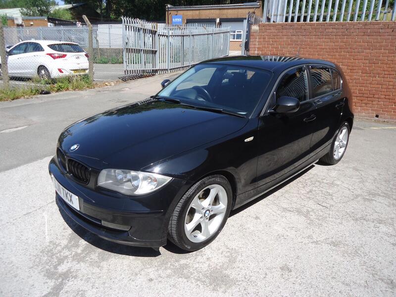 BMW 1 SERIES
